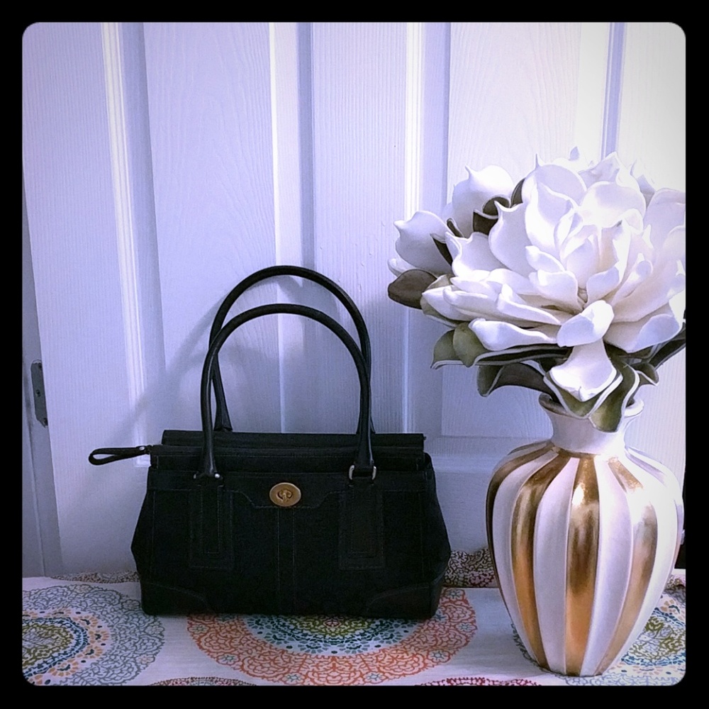 Black Coach Hampton Signature Carry All Tote